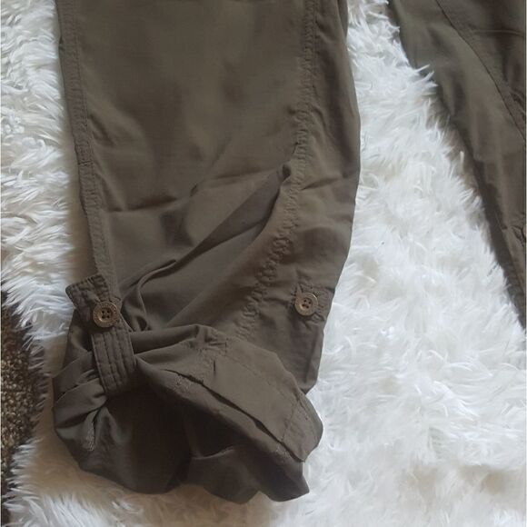 The North Face Roll up Pants Lightweight Women’s Size Medium Outdoor Hiking - Picture 7 of 12